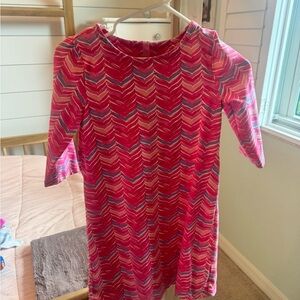 EUC Vineyard Vines Girls Pink and Purple Chevron Dress